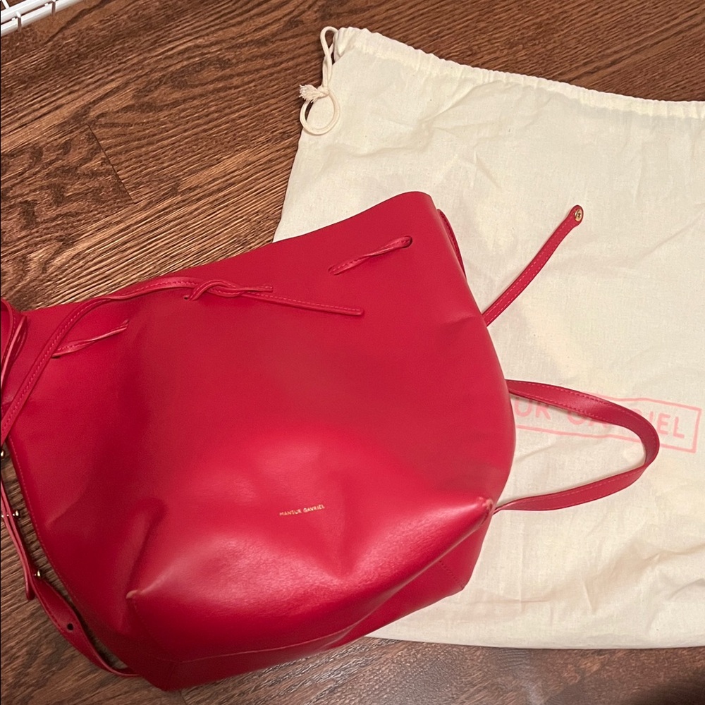 Mansur Gavriel Scarlet Red Women's bucket bag